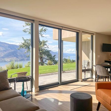 Kelowfornia Lakeview Retreat Kelowna Eksteriør billede